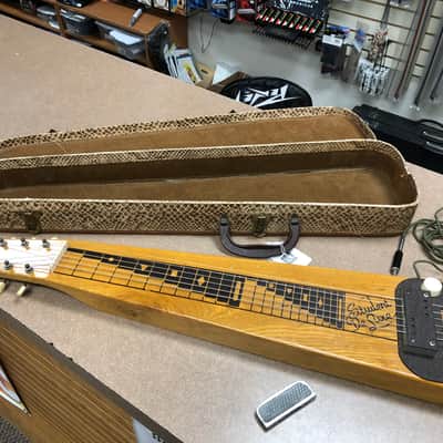 Supro (1950's) Lap Steel (Student Deluxe) w/Case and Steel image 1