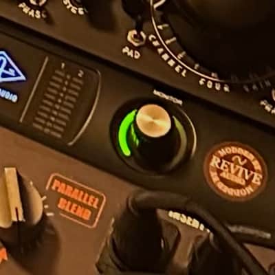 *Revive Audio* Modded Universal Audio Apollo 16 QUAD Thunderbolt 2 Audio Interface 2010s - Black Mkii image 3