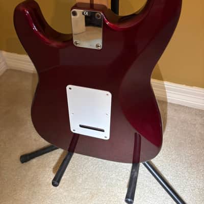 Fender Stratocaster 2005 - Wild Cherru image 7