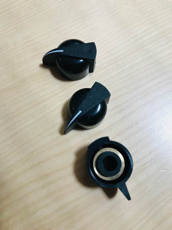 CHK Small Chicken Head Knob - Black with White Line (Pack of 3) (KC-111) image 1