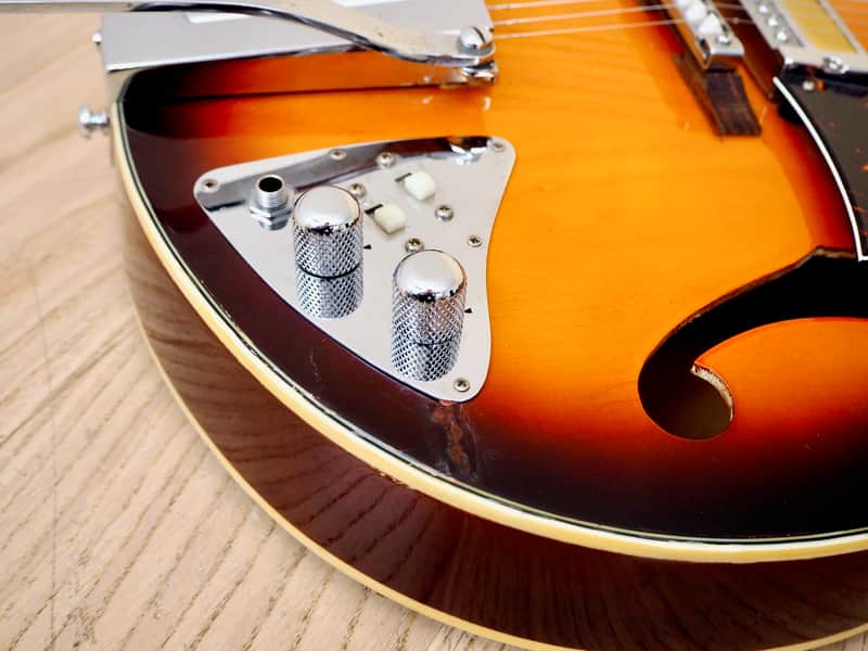 1960s Guyatone SG-12T Vintage Electric Guitar w/ Gold Foil Pickups