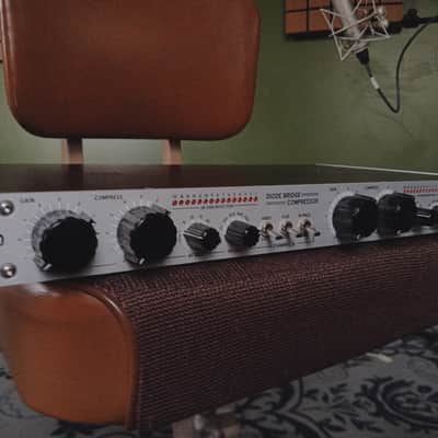 Buzz Audio DBC 20 Diode Bridge Compressor 2019 - Silver | Reverb