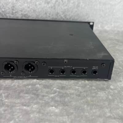 Roland GP-16 Digital Guitar Effects Processor unit image 3