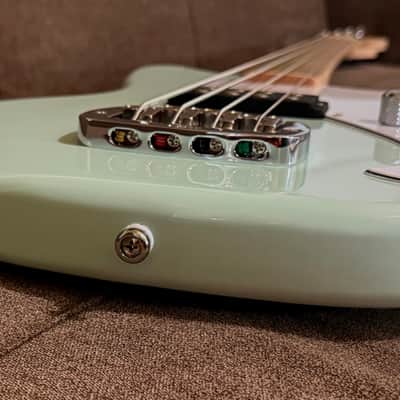G&L Tribute Series Fallout Bass 2025 Model In Surf Green image 12