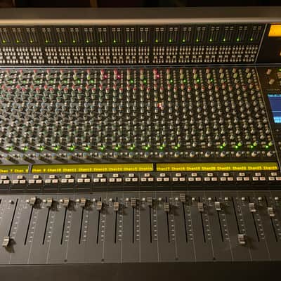 Solid State Logic AWS 924 24-Channel 8-Bus Console with DAW Control 2010 - 2015 - Grey image 4