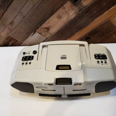 Califone 2395AV-02 Music Maker Plus Dual Cassette Recorder with CD AM/FM, 6 Watts RMS image 4