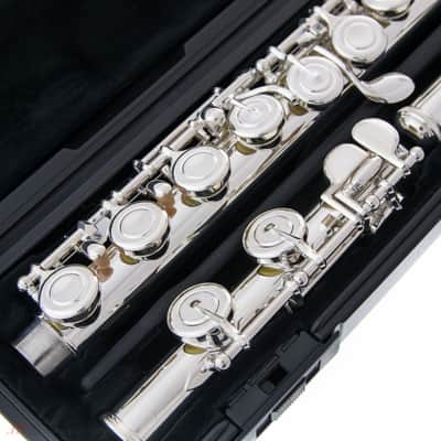 Yamaha Flute - YFL 212 image 5