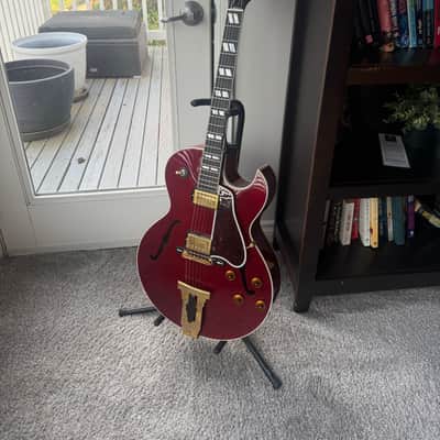 L-4 CES 2001 - Wine Red image 1