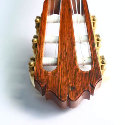 David Rubio 1973 classical guitar - remarkable concert guitar with outstanding sound - Similar to Julian Bream's guitar - check video! image 14