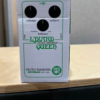 Electro-Harmonix / JHS Nano Lizard Queen Octave Fuzz 2023 - Present - Silver / Green image 1