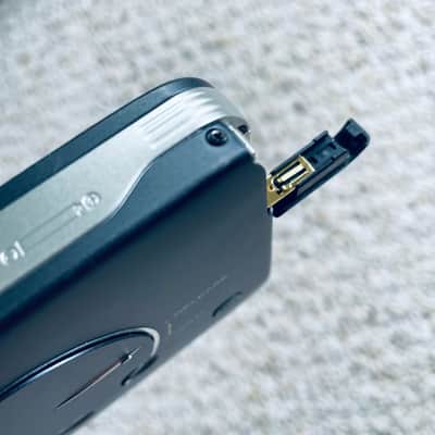 [RARE FULL SET] PANASONIC SX60 Walkman Cassette Player, Near Mint Gray, Working ! image 16