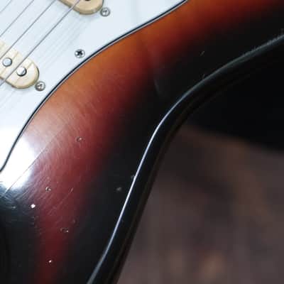 Fender '62 Stratocaster Reissue STD-62 MIJ 3-Color Sunburst El. Guitar w/Case image 15