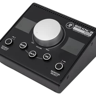 Mackie Big Knob Passive 2x2 Studio Monitor Controller+Backpack image 10