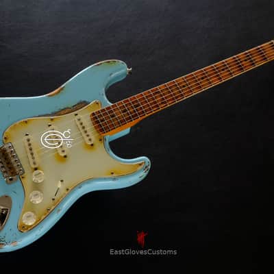 Fender Stratocaster  ST57- US SBL Sonic Blue Made in Japan Medium Aged Relic  RARE image 11