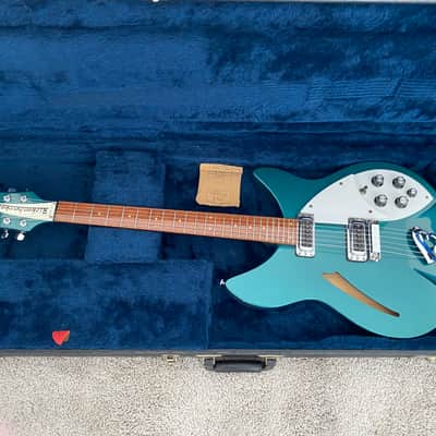 Rickenbacker 330 1994 - Turquoise image 16