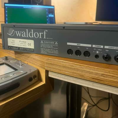 Waldorf Pulse Rackmount Synthesizer 1995 - Blue image 5