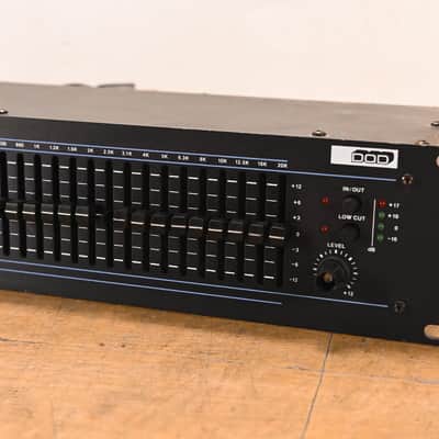 DOD R-831 Rackmount 31-Band Graphic Equalizer CG01UMP image 2