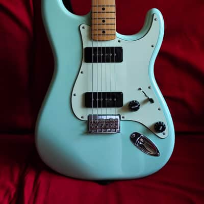 Fender Noventa Stratocaster Surf Green - immaculate image 2
