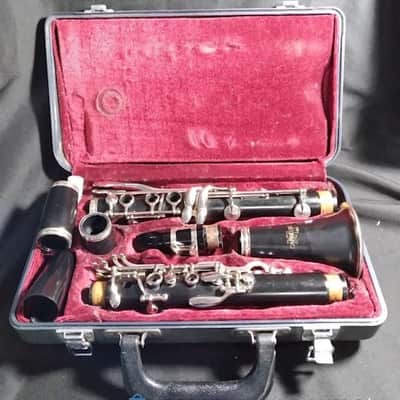 Jupiter CC-60 Carnegie Edition XL clarinet with case. Very good condition image 1
