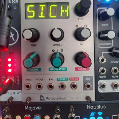 Mutable Instruments Braids 2014 - 2021 - Silver image 1