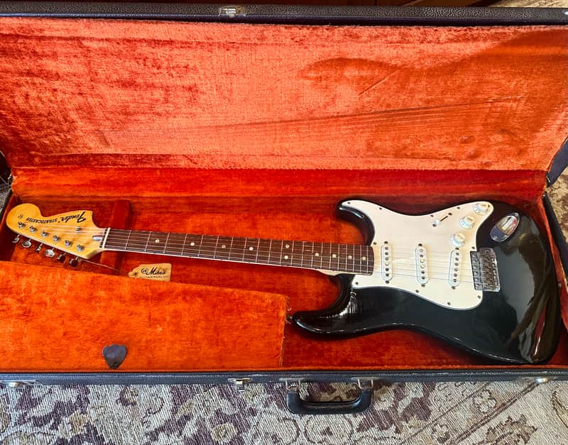 Fender STRATOCASTER 1971 - ORIGINAL AND CUSTOM ORDERED * BLACK image 1