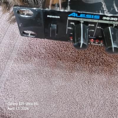 Alesis 3630 - Black image 15