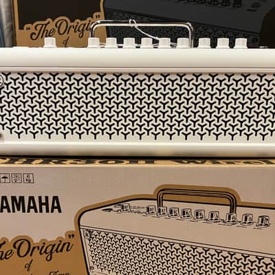 Yamaha THR30II WL Wireless 30-Watt Modeling Guitar Amp Combo White image 1