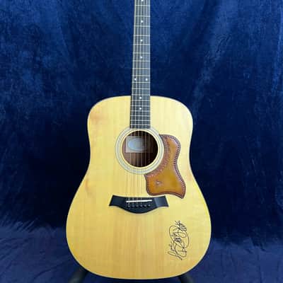 Taylor 110 Dreadnought Acoustic in Natural Dolly Parton Signed Pre-owned image 2