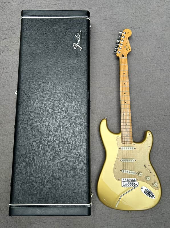 Fender Standard Stratocaster Special Edition