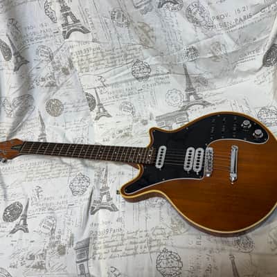 1994 Guild BM-02 Brian May Special Natural Finish Original Hard Shell Case BHM02 BM01 **RARE** image 10