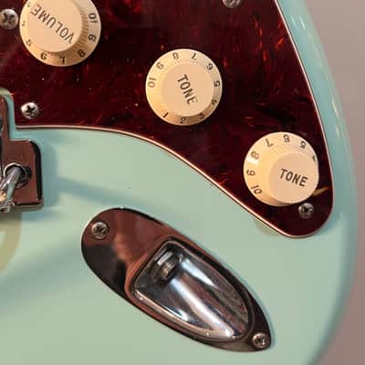 2008-2009 Fender Classic 50's Series Stratocaster Surf Green MIM w Hard Case~Price Drop image 13