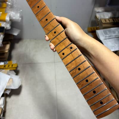 Reverse Big head 22 fret Roasted flame Maple guitar neck 25.5in repalce image 7