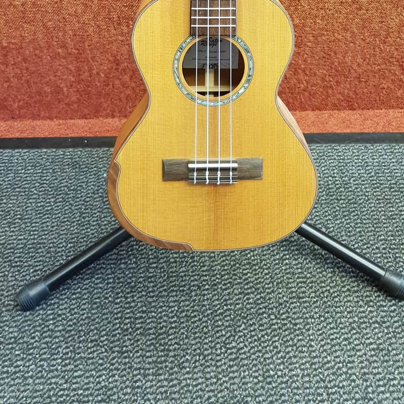 Baton Rouge rECO Flamed Maple Tenor Ukulele satin