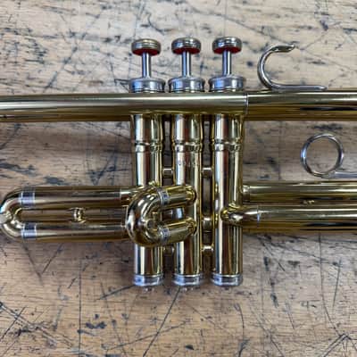 Vintage The Martin Imperial Bb Trumpet with Case and Mouthpiece Just Serviced Made in the USA image 4