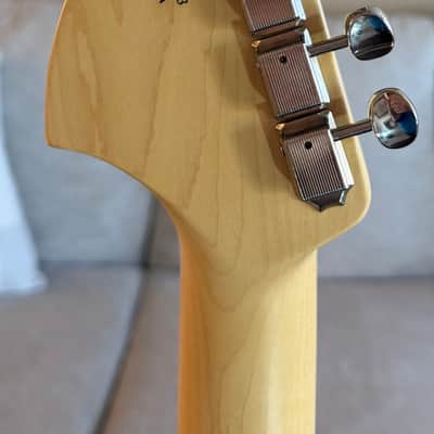 Fender American Professional Stratocaster Guitar Faded Lake Placid Blue 2022 - Gloss image 11