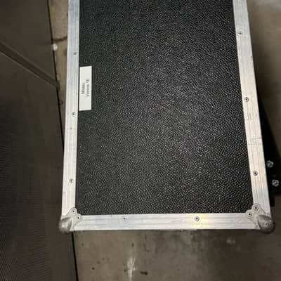 Midas Venice 160 + FLIGHTCASE 16-Channel racked in an Amptown flightcase image 24