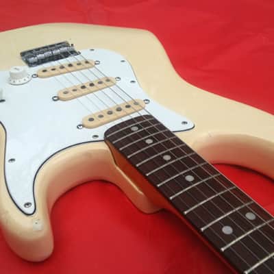 Guyatone LS-490. 1975.  A. Pribora hand wound pickups image 10