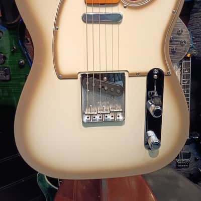 Fender Limited Edition Vintera 60s Telecaster 2026 - Antigua image 3