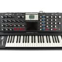 Moog Minimoog Voyager Analog Keyboard Synthesizer (Electric Blue) [USED]