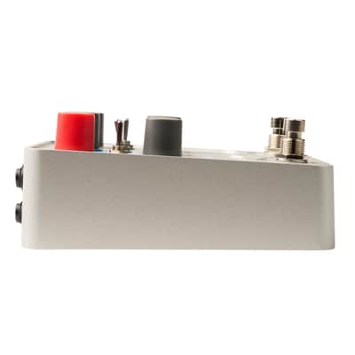 Universal Audio Max Preamp & Dual Compressor 2023 - Present - Silver image 4