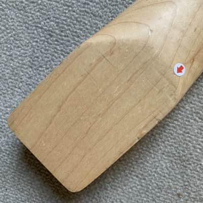 Ibanez Short Scales Guitar Maple Wood Neck, 24 Frets Fingerboard image 7