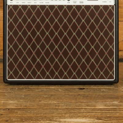 Revv Dynamis D25 Combo - Black Taurus *European Exclusive* image 2