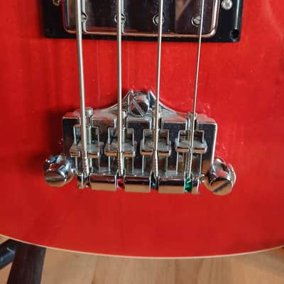 Gibson Midtown Bass – Cherry Red – Semi-Hollow – With Brown Hard Case – Excellent condition – UK image 4