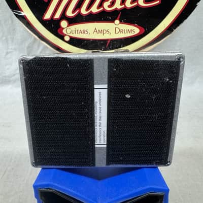 Electro-Harmonix Micro POG p.o.g. Polyphonic Octave Generator Pitch Shifter Harmonizer Pedal image 7