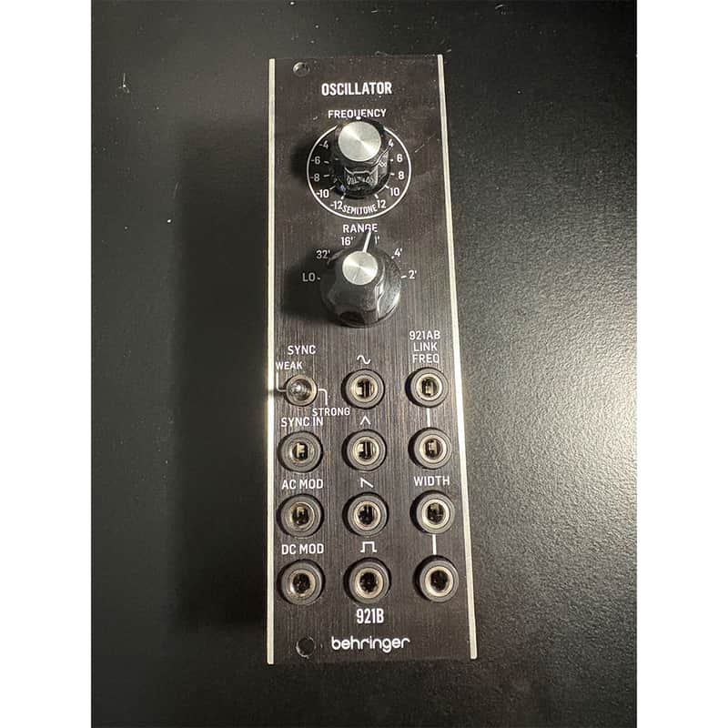 Behringer 921B Oscillator Eurorack Module image 1