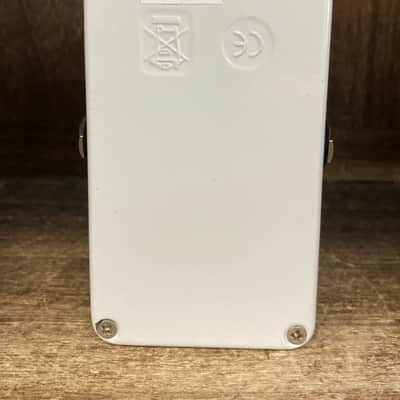 Electro-Harmonix Nano Bass Big Muff Pi Distortion / Sustainer 2014 - Present - Green / Black image 6