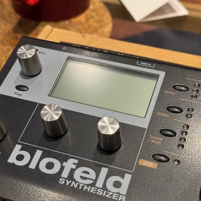 Waldorf Blofeld Desktop Synthesizer 2007 - Present - Black Shadow