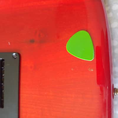 Kramer Pacer 1981 Transparent Red image 15