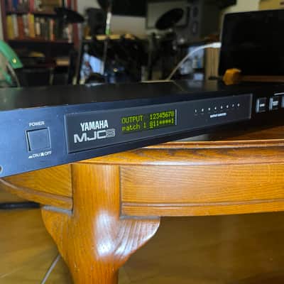 Yamaha MJC8 MIDI Junction Controller 8x8 Programmable Patchbay