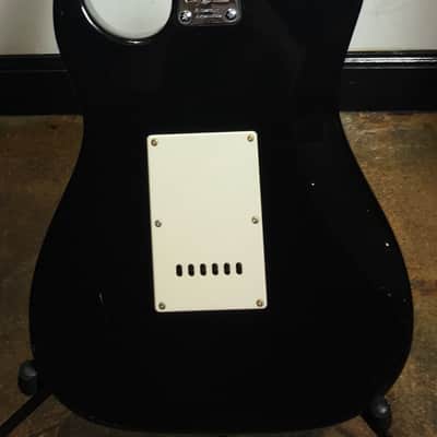 Lyon by Washburn Strat Black image 4